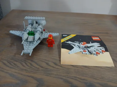 LEGO Space: X1 Patrol Craft (6861) 100% Complete w Minifigures & Instructions