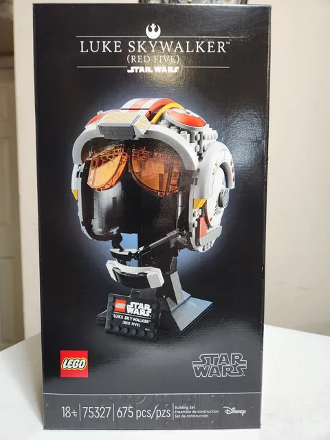 LEGO Star Wars: Luke Skywalker (Red Five) Helmet (75327)