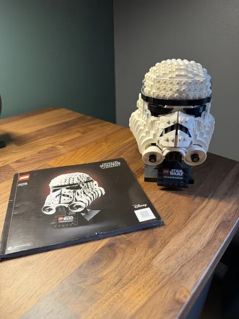LEGO Star Wars: Stormtrooper Helmet (75276)