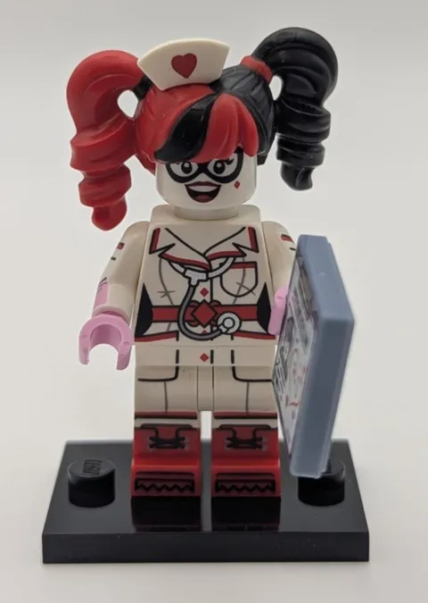 LEGO Nurse Harley Quinn #13 - Batman Movie Series 1 Minifigure 71017 coltlbm-13
