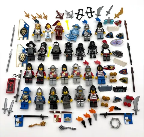 Lego lot 26 Knights minifig weapons castle fantasy kingdom shields some vintage