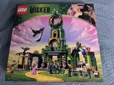 LEGO Set 75684 Wicked: Welcome to Emerald City | 945 Pcs | New Sealed