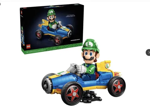 LEGO #72050 Super Mario: Mario Kart–Luigi & Mach 8: Brand New in Box