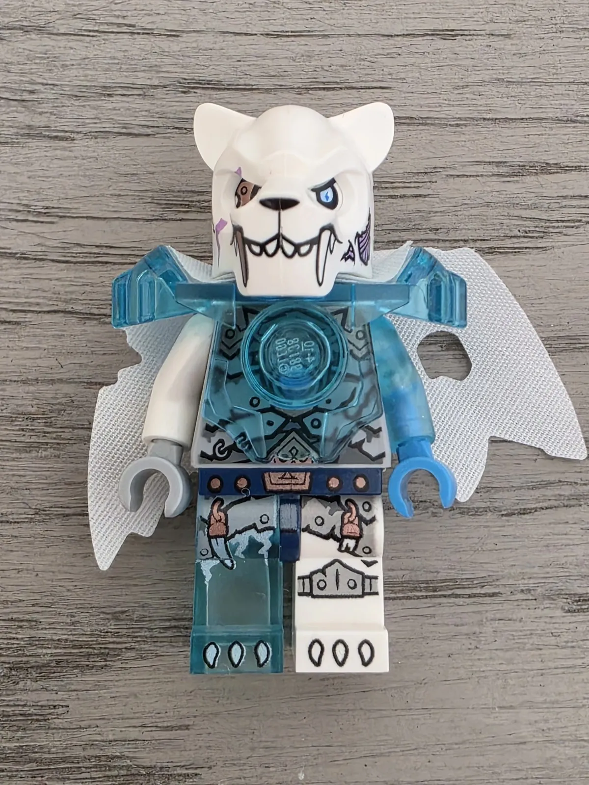 Lego Legends of Chima Sir Fangar Minifigure White Cape 70147 70143 70224