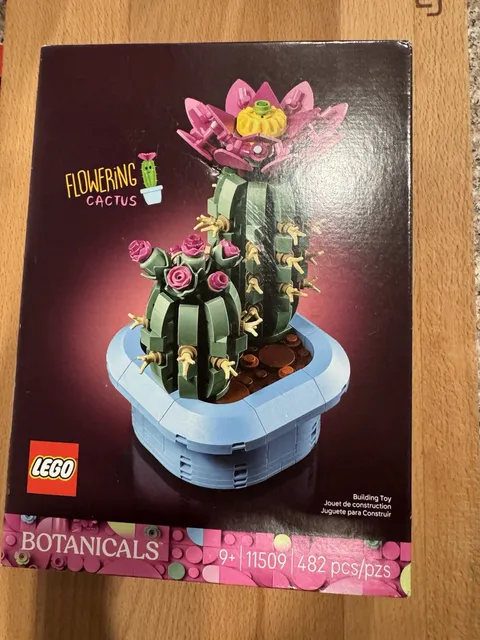 Lego Botanicals Flowering Cactus Sealed New