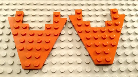 LEGO Lot of 2 Dark Orange 8x8 Wing Wedge Plates with 3x4 Cut Out
