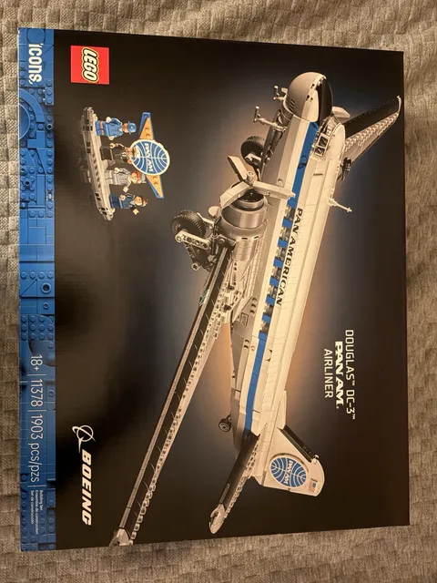 LEGO Icons Douglas DC-3 Airliner 11378 1903 pcs 18+ Complete Set Plastic