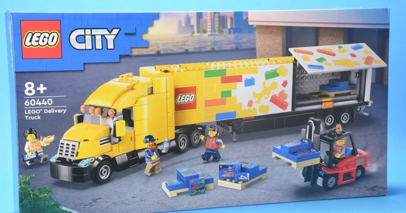 Lego 60440 City Lego Delivery Truck 1061pcs Factory-Sealed