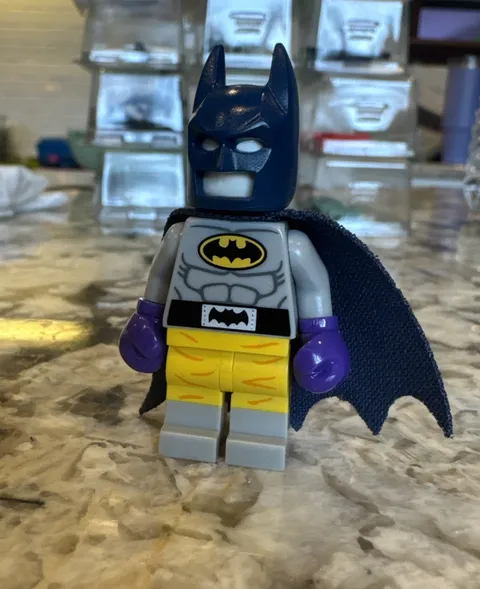 Lego Movie Batman Minifigure- Raging Batsuit Boxer (sh0311) 70909 Boxing (tlm