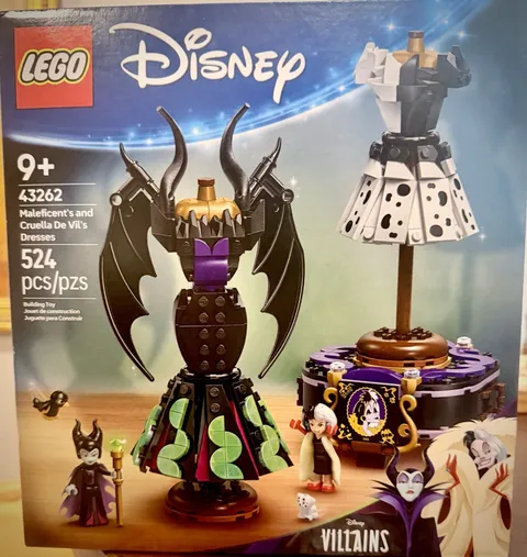 Lego Disney Villains Maleficent’s and Cruella De Vil’s Dresses 43262 Brand New