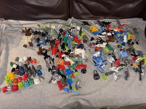 Massive Lego Bionicle Hero Factory Masks And Parts Lot
