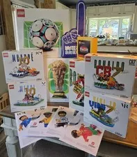 LEGO Editions FIFA Collection Bundle 43020 43019 + 5 Sets, Stadium & 4 Posters