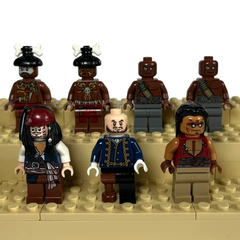 Lego Pirates Of The Caribbean Lot Cannibal Jack Sparrow Zombies Hector Barbossa