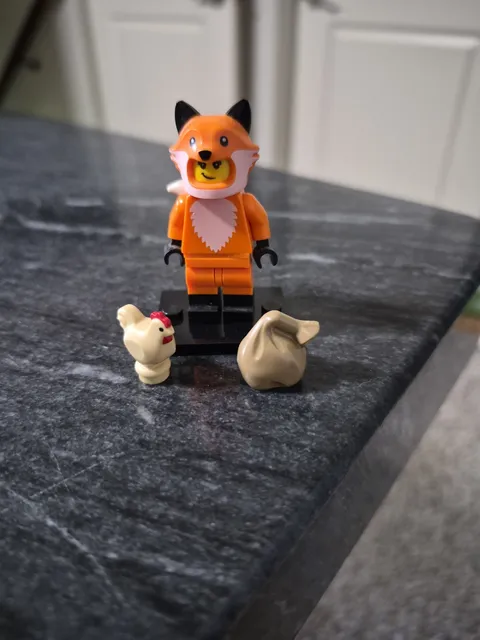 LEGO Series 19 Collectible Minifigures 71025 Fox Costume