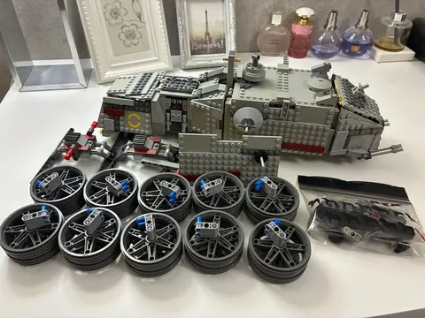 Star Wars RETIRED Lego CLONE TURBO TANK 8098 - BUILD ONLY - Incomplete 2010 Rare