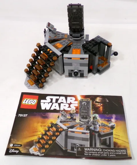 LEGO Star Wars 75137 Carbon-Freezing Chamber Set Build