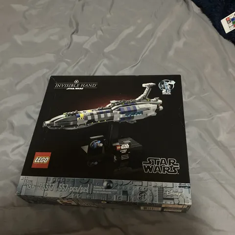 Lego 75377 Star Wars Invisible Hand Starship Set
