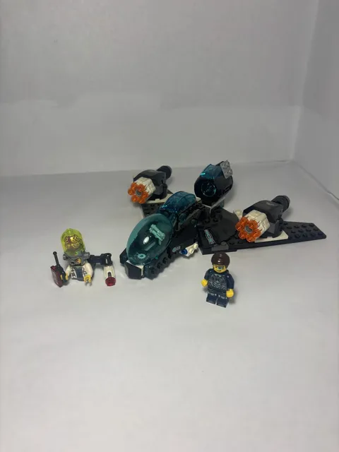 LEGO Ultra Agents 70171 Ultrasonic Showdown Incomplete Missing Pieces