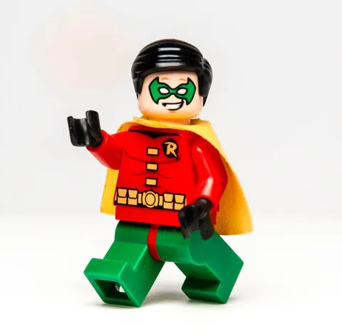 LEGO Batman II Minifigure - Robin, Very Short Cape (sh0112) 10672