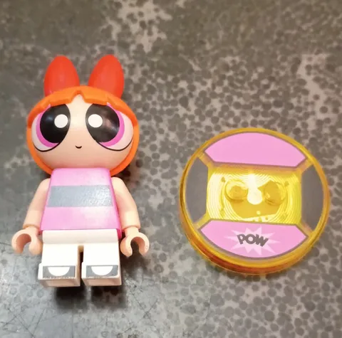 LEGO Dimensions Blossom Minifigure w/ Round POW Tile Accessory, 2 pcs 71346