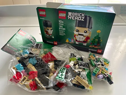 LEGO BrickHeadz Nutcracker 40425 Complete Set 180 Pieces Seasonal OPEN BOX