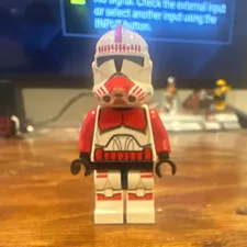 LEGO Star Wars Clone Trooper Minifigure 2013 shock trooper, mint condition