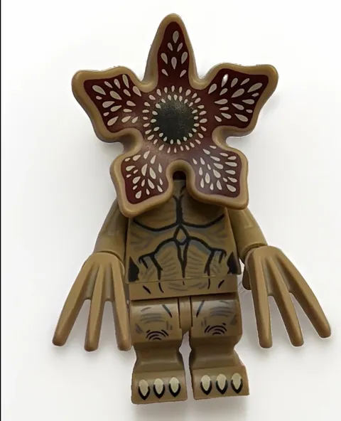 Lego Exclusive Demogorgon st008 - Stranger Things from Upside Down 75810 h453