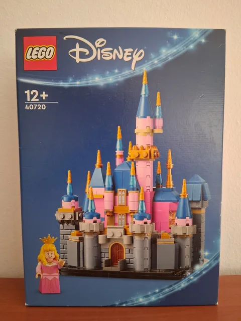 LEGO 40720 Mini Disney Sleeping Beauty Castle - 24 Hour Handling - New & Sealed!