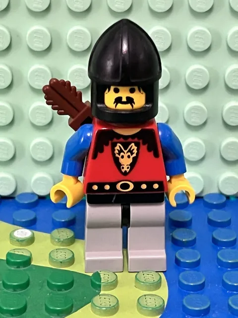 Lego Minifigures Castle Dragon Knight 1 With Quiver Cas245