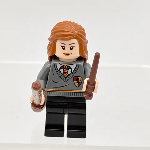 LEGO® Harry Potter™ Minifigure Hermione Granger Gryffindor w/ Wand & Broom