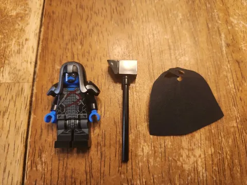 LEGO Marvel Guardians of the Galaxy Ronan the Accuser Minifigure with Hammer