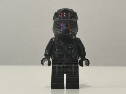 Lego Star Wars - First Order TIE Pilot (Red Stripes) (sw0860)