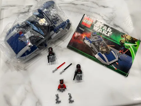 LEGO Star Wars 75022 Mandalorian Speeder 211pc Set w/ Mandalorian Darth Maul