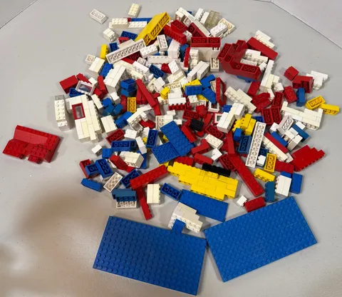 2.3 Pounds LEGO Pieces Bulk Mixed Bricks LOT Vintage 80s 90s Y2K