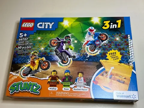 Lego City Stuntz Gift Set 3 in 1 With Free Lego Travel Case 66707 Sealed
