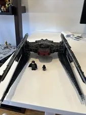 LEGO Star Wars: Kylo Ren's Tie Fighter (75179) with Minifigures