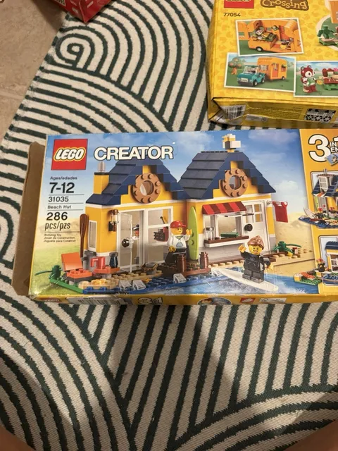 31035 BEACH HUT lego creator open box packs inside sealed SURF SHOP city town