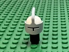 LEGO Old Lt Gray Visor w/Grille & Feather Classic Castle cas081a 6075 375 #x105