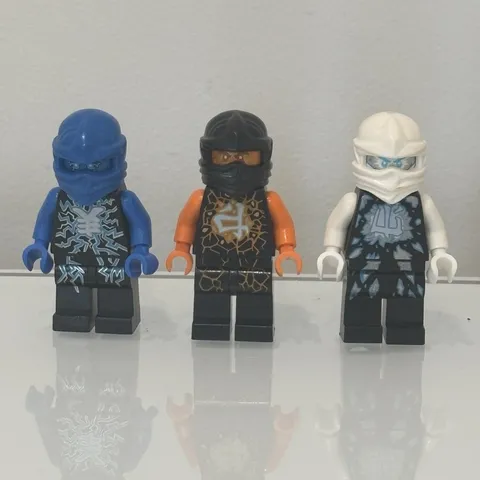 LEGO NINJAGO Airjitzu Possesion Amazing condition lot Jay, Cole, and Zane