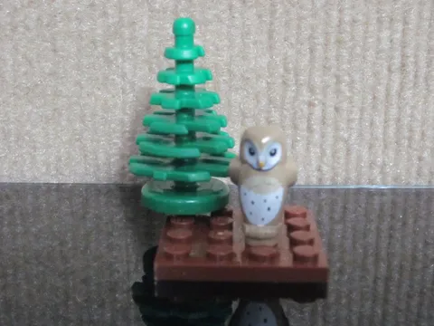 LEGO Harry Potter Dark Tan Owl Minifigure From Set 76389