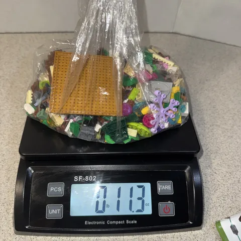 Lego Assorted Pieces and Parts Random 11.3 Oz