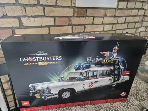 LEGO Icons: Ghostbusters Ecto-1 (10274)