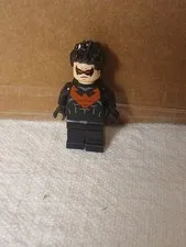 LEGO DC Superheros Batman 2 Nightwing Red Eyes Minifigure sh0085 From Set 76011