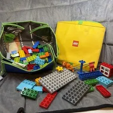 LEGO Duplo Lot Of 70+ Pieces & Accessories & Collapsing Storage Bin  READ