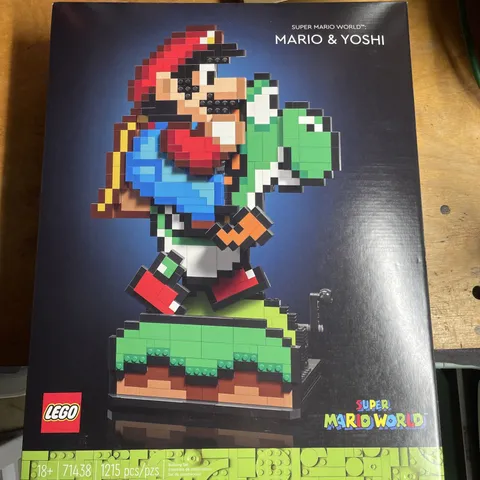 LEGO Super Mario World: Mario & Yoshi (71438)