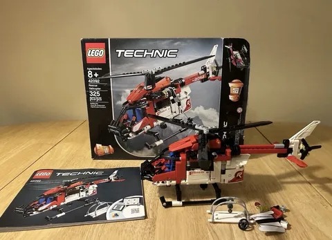 LEGO TECHNIC: Rescue Helicopter (42092)