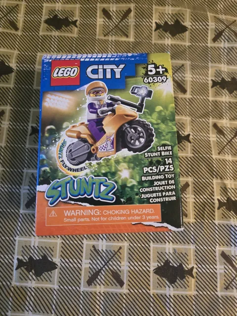 Lego City #60309 Stuntz Selfie Stunt Bike 14 pcs NEW