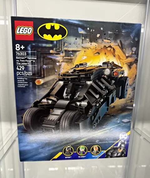 LEGO DC Batman 76303 Tumbler vs Two-Face & Joker Set 429 pcs Age 8+