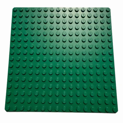 LEGO 16 X 16 5”x5” Dark Green  #91405 THIN BASEPLATE NO Underside Ribs Great!