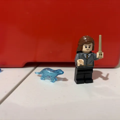 LEGO Hermione and Otter Patronus Gryffindor Minifigure  75966